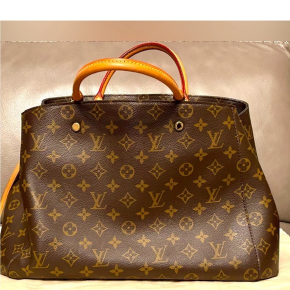 Louis Vuitton Montaigne GM Brown and Tan Monogram Tote with COA. - Picture 3 of 12